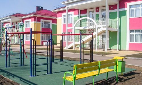 Wie sich die Nähe zu Schulen und Kindergärten auf den Immobilienwert auswirkt